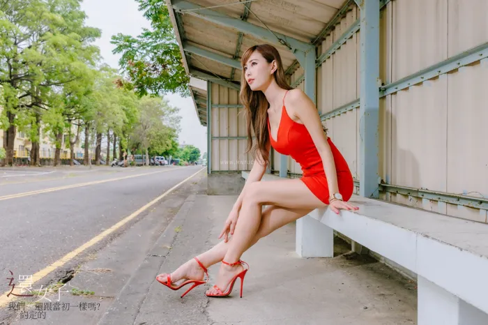 [Mzsock] NO.047 Abby red dress short skirt high heels beautiful legs outdoor shot street photography#[106P]-50